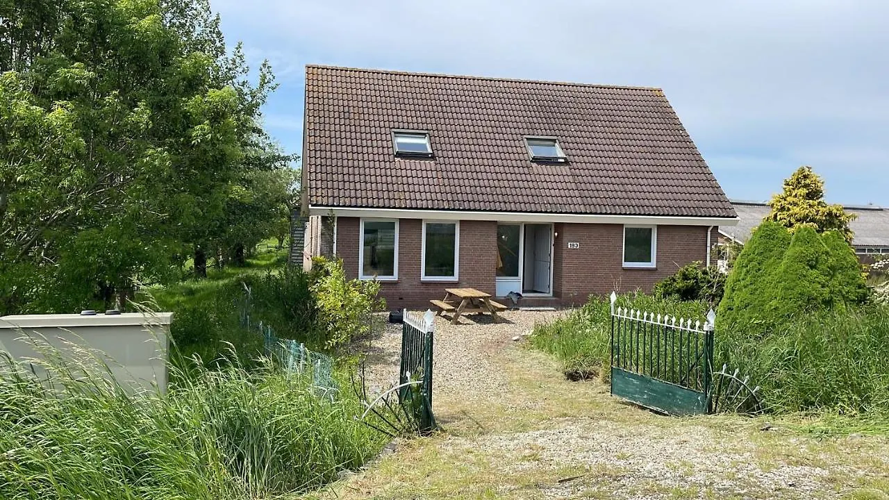 Guest house Guesthouse At The Amstel River With 2Br 2Ba And Garden Amstelveen